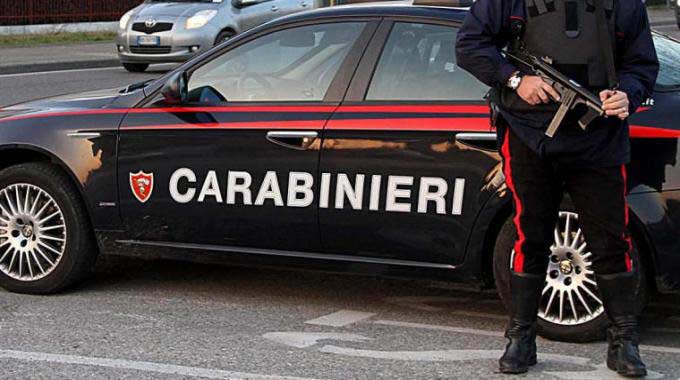 Approfitta sessualmente della figlia, di appena 9 anni, della convivente: orco in manette