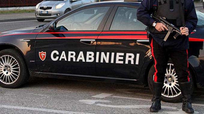 Acireale, ai domiciliari viene beccato alla guida dell’auto: arrestato per evasione