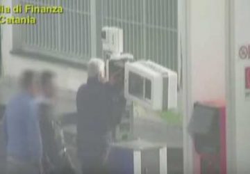 Contrabbando carburante: 29 misure cautelari, 25 impianti distribuzione sequestrati NOMI FOTO VIDEO