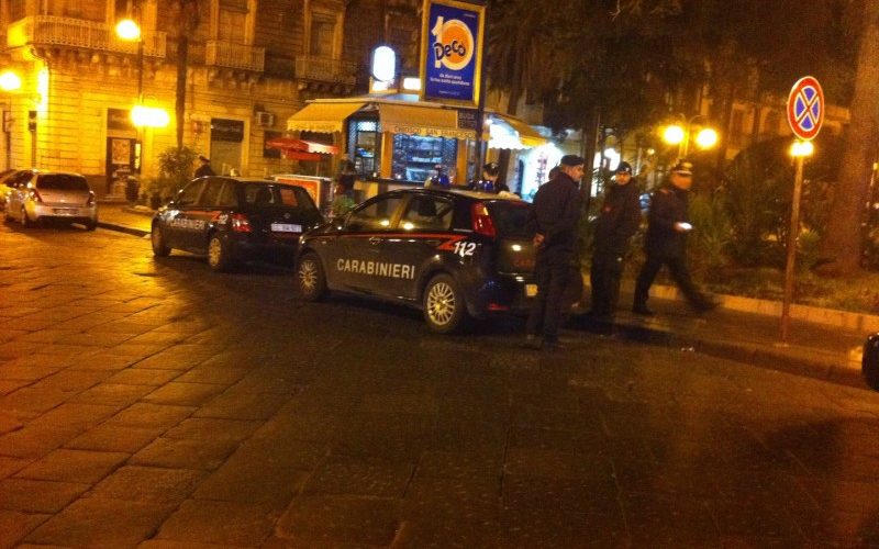 Giarre, controlli straordinari dei carabinieri in notturna