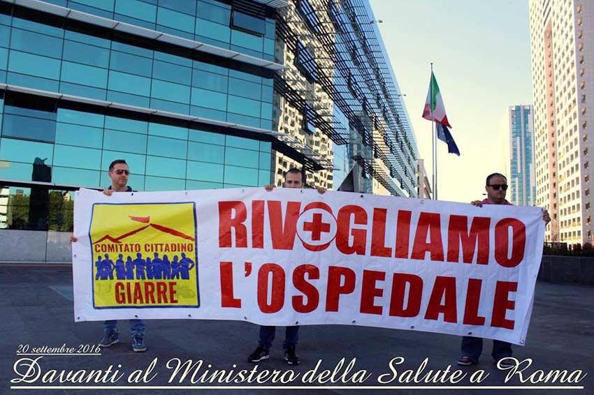 “Giarre città morta. Insieme ora, distruggiamo!”