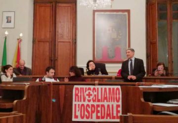 Riposto: in Consiglio comunale dibattito su societ&agrave; partecipate e revisori dei conti