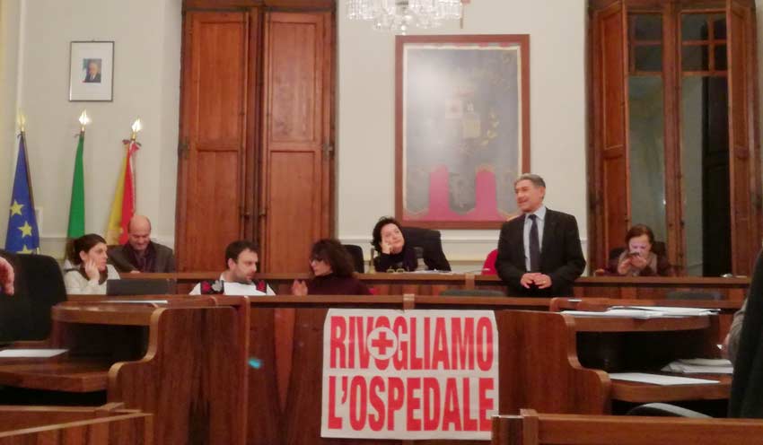 Riposto: in Consiglio comunale dibattito su società partecipate e revisori dei conti