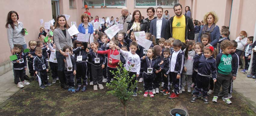 Festa Nazionale Albero: gli alunni della scuola Padre Santo di Guardo piantano un ulivo, un’eugenia e un mandarino