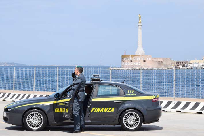 Traffico di cocaina tra la Sicilia e il Sud America: 11 arresti. Il capo del gruppo il santalfiese Alfio Salvatore Zappalà