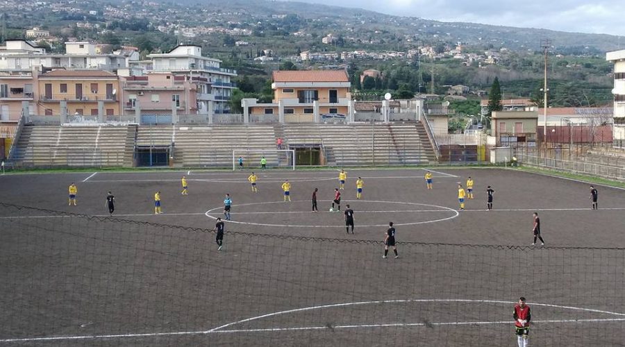 Calcio: il Giarre liquida il Pistunina per 2-0