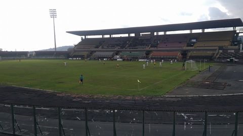 Calcio: l’Acireale batte il Giarre nel derby e conquista la vetta