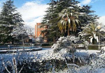 Linguaglossa sotto la neve. Attivato un rapido collegamento con il Pte