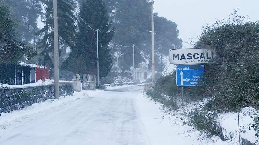 Emergenza neve a Mascali: ancora critiche le condizioni nelle frazioni di Puntalazzo e Montargano