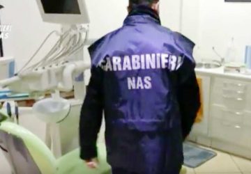 Scovato e denunciato dai Nas un falso dentista nell&rsquo;acese VIDEO