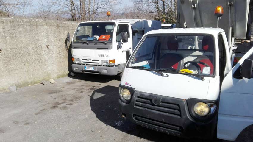 Castiglione, operatori ecologici senza stipendio: fumata bianca