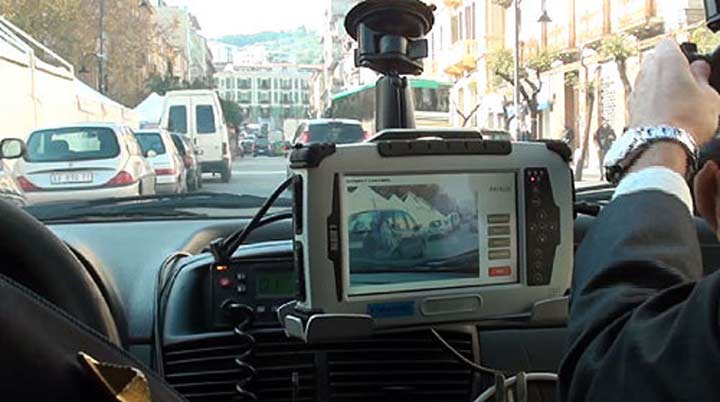 Catania: in un mese quasi 6000 verbali con lo “Street Control”