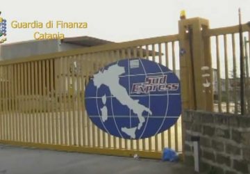 Estorsioni mercato Vittoria, due arresti della GdF di Catania VIDEO